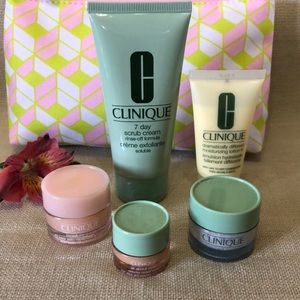 Six Piece Clinique, cleansing and moisturizing must haves!